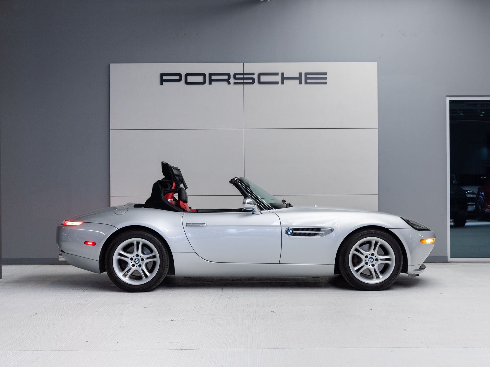 2001 BMW Z8 Z8 2dr Roadster