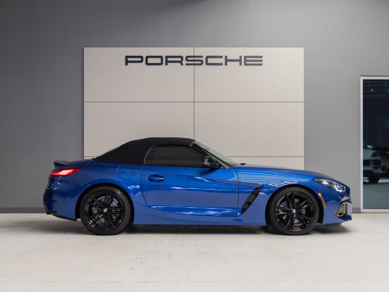 2023 BMW Z4 sDrive30i