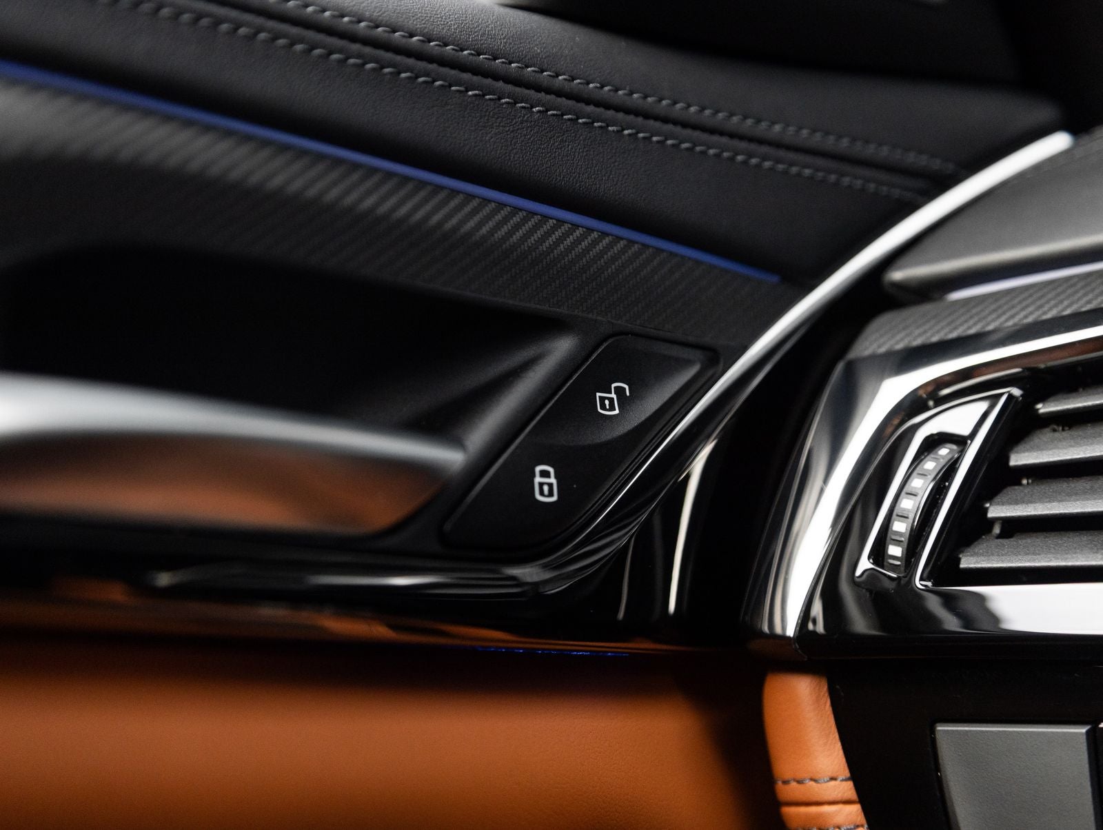 2022 BMW M5 Sedan