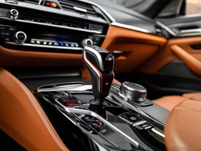 2022 BMW M5 Sedan