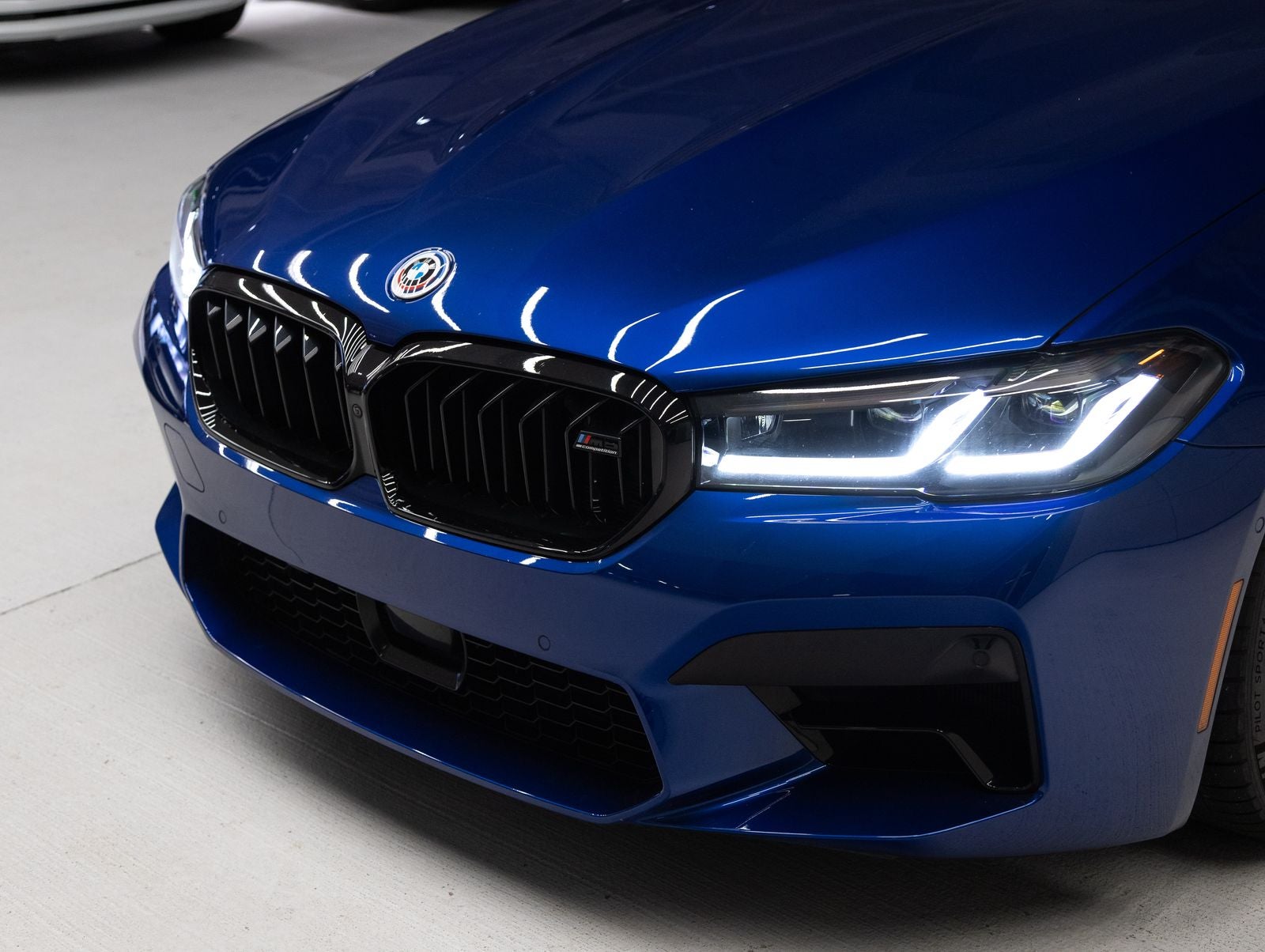 2022 BMW M5 Sedan