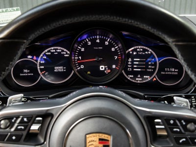 2018 Porsche Panamera Base