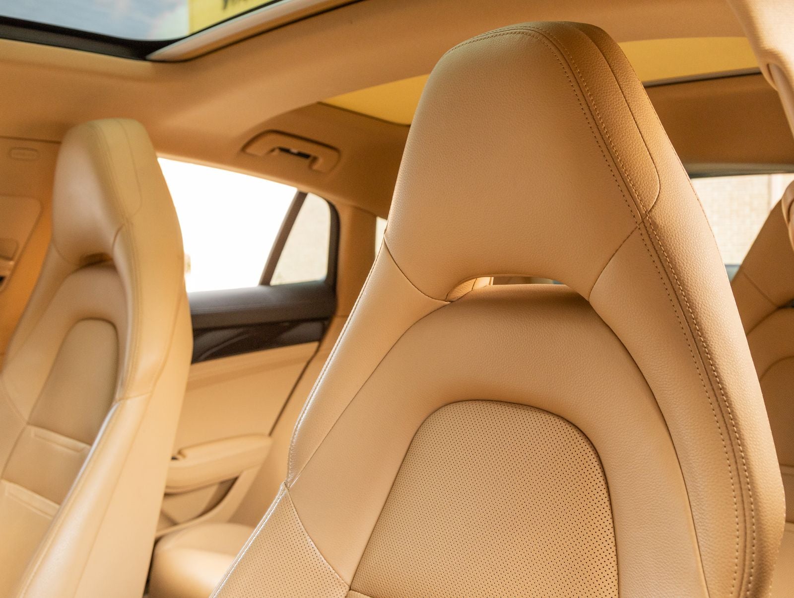 2018 Porsche Panamera Base