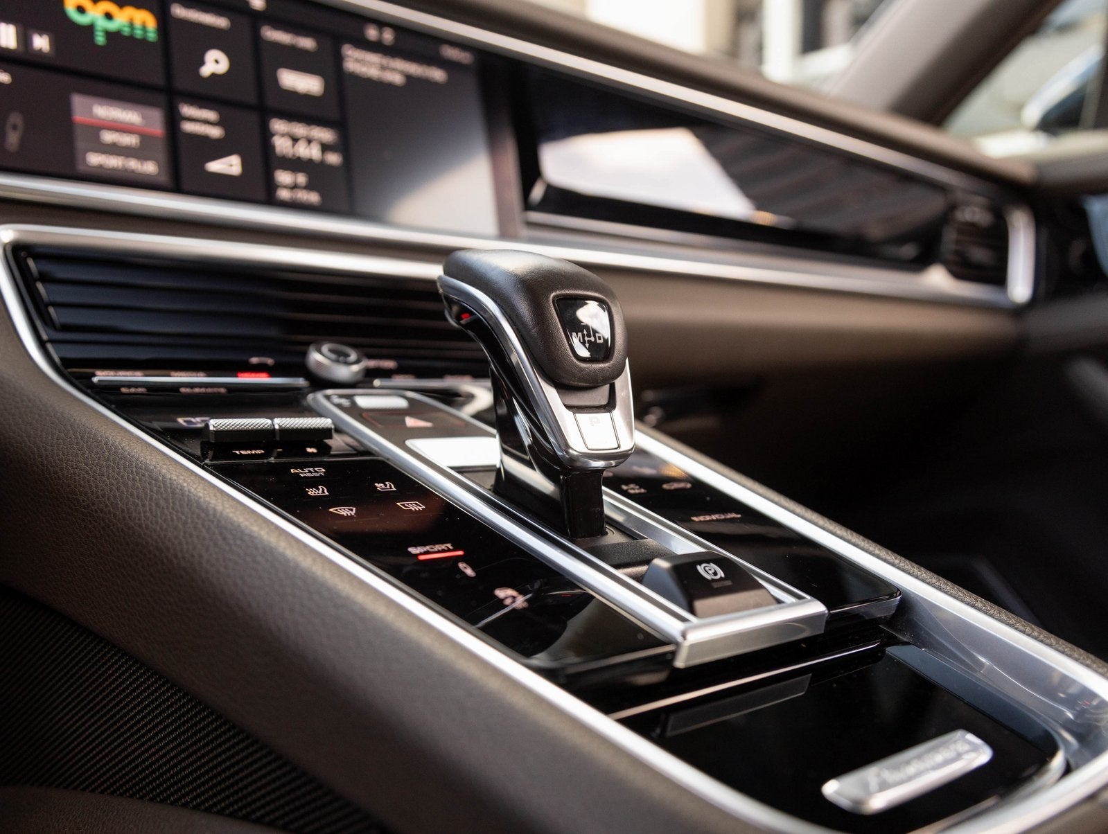 2020 Porsche Panamera Panamera