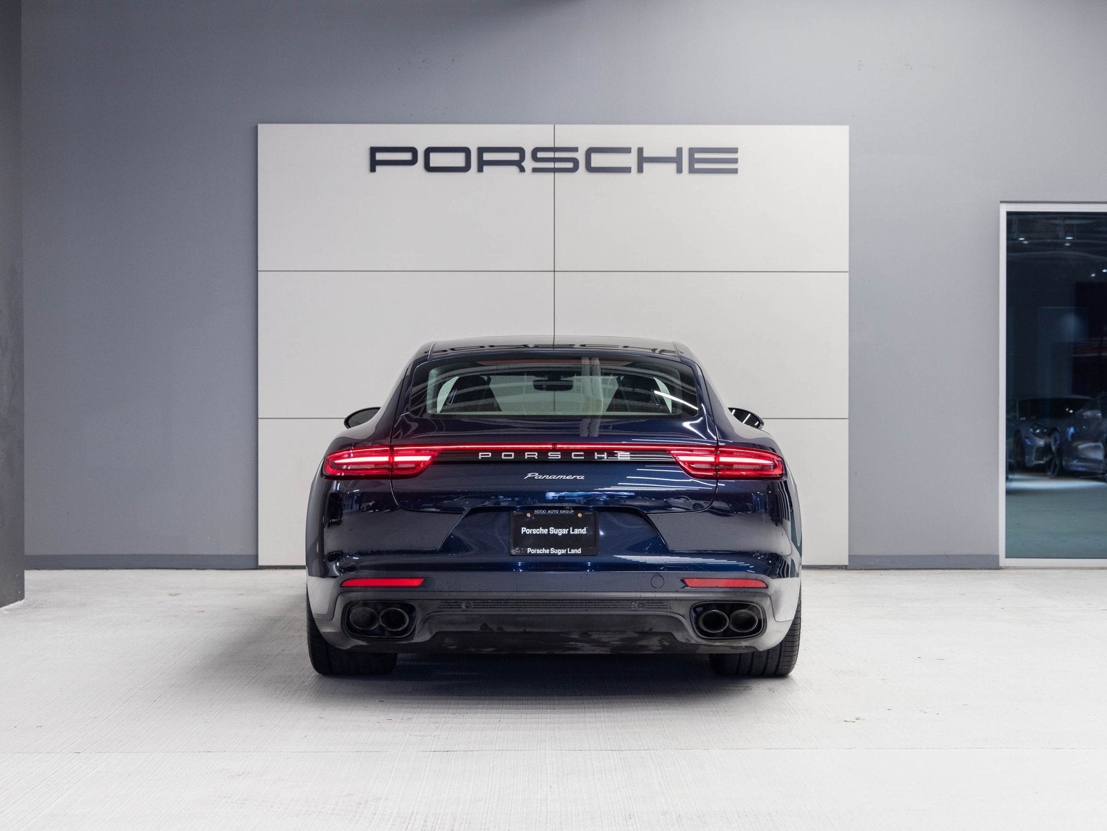 2020 Porsche Panamera Panamera