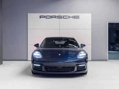 2020 Porsche Panamera Panamera