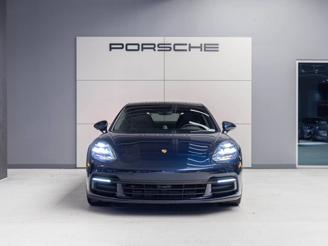 2020 Porsche Panamera Panamera