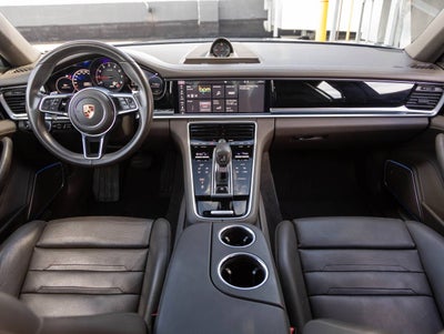 2020 Porsche Panamera Panamera