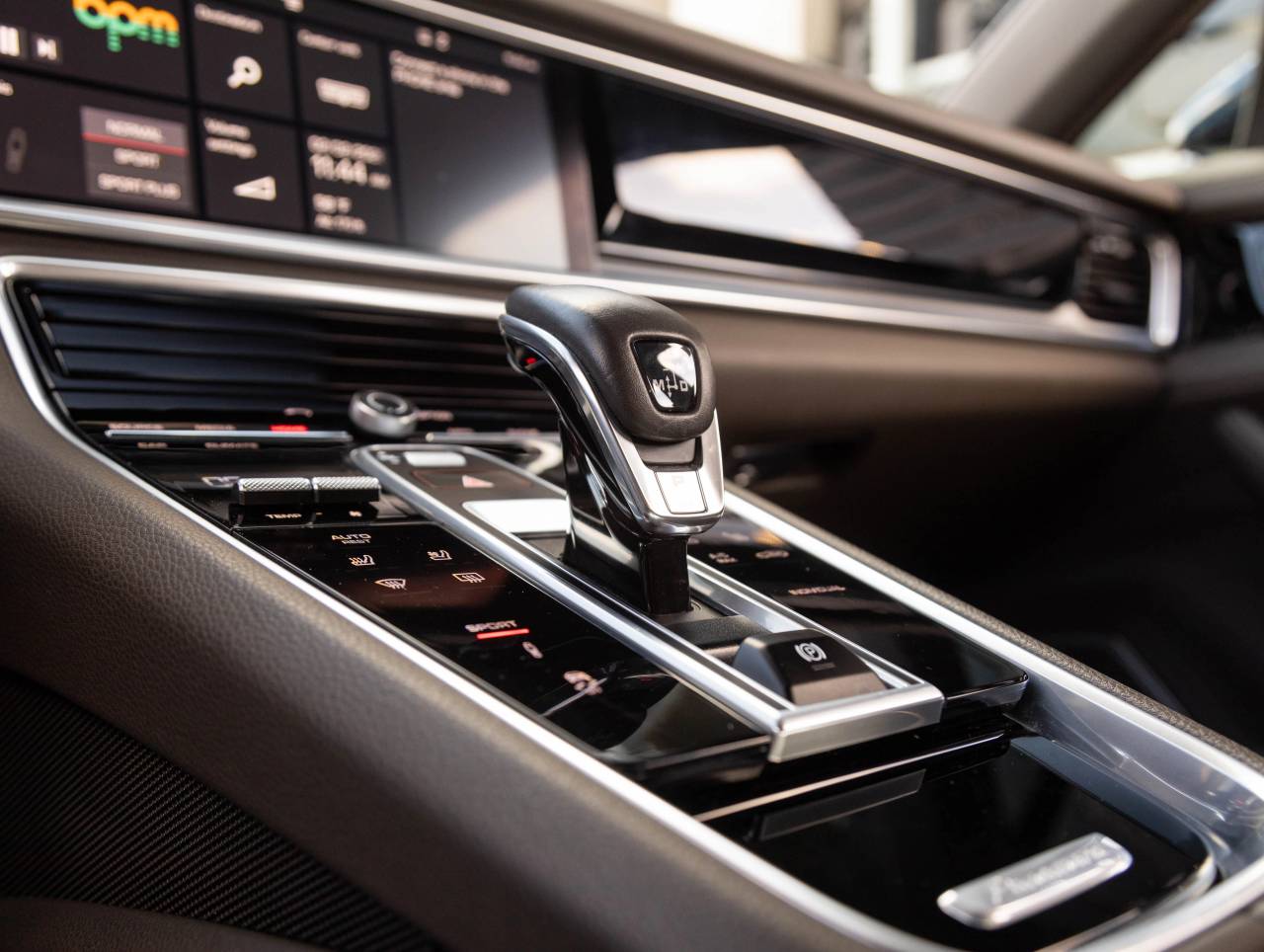 2020 Porsche Panamera Panamera