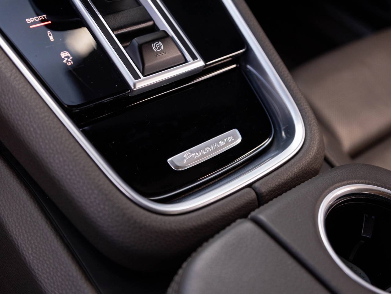 2020 Porsche Panamera Panamera