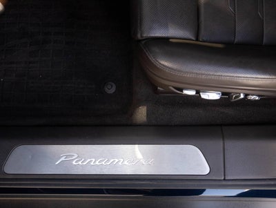 2020 Porsche Panamera Panamera
