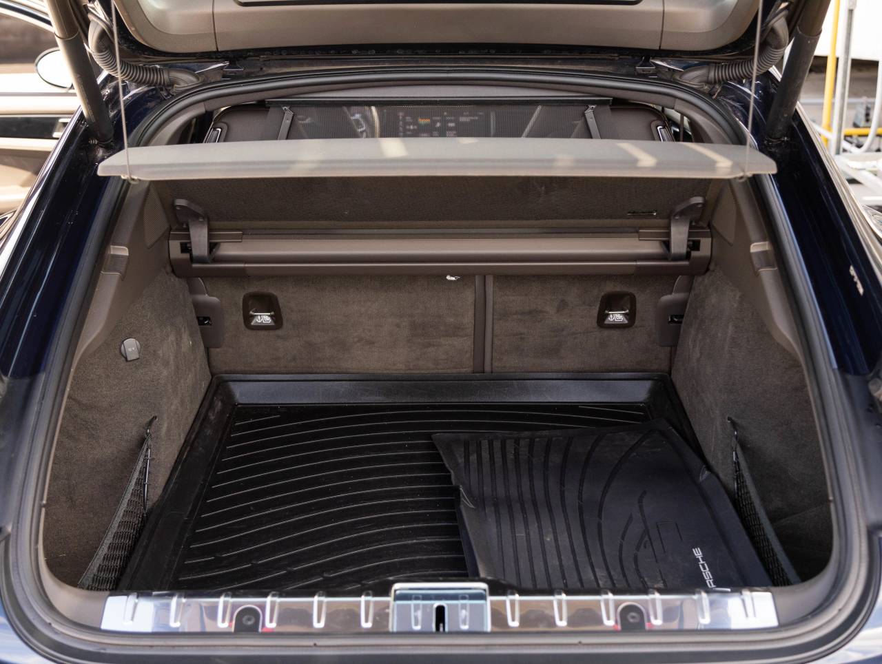 2020 Porsche Panamera Panamera