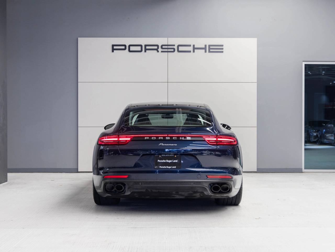 2020 Porsche Panamera Panamera