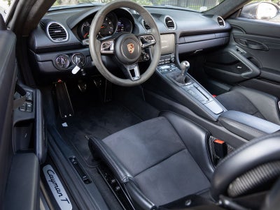 2022 Porsche 718 718 Cayman T