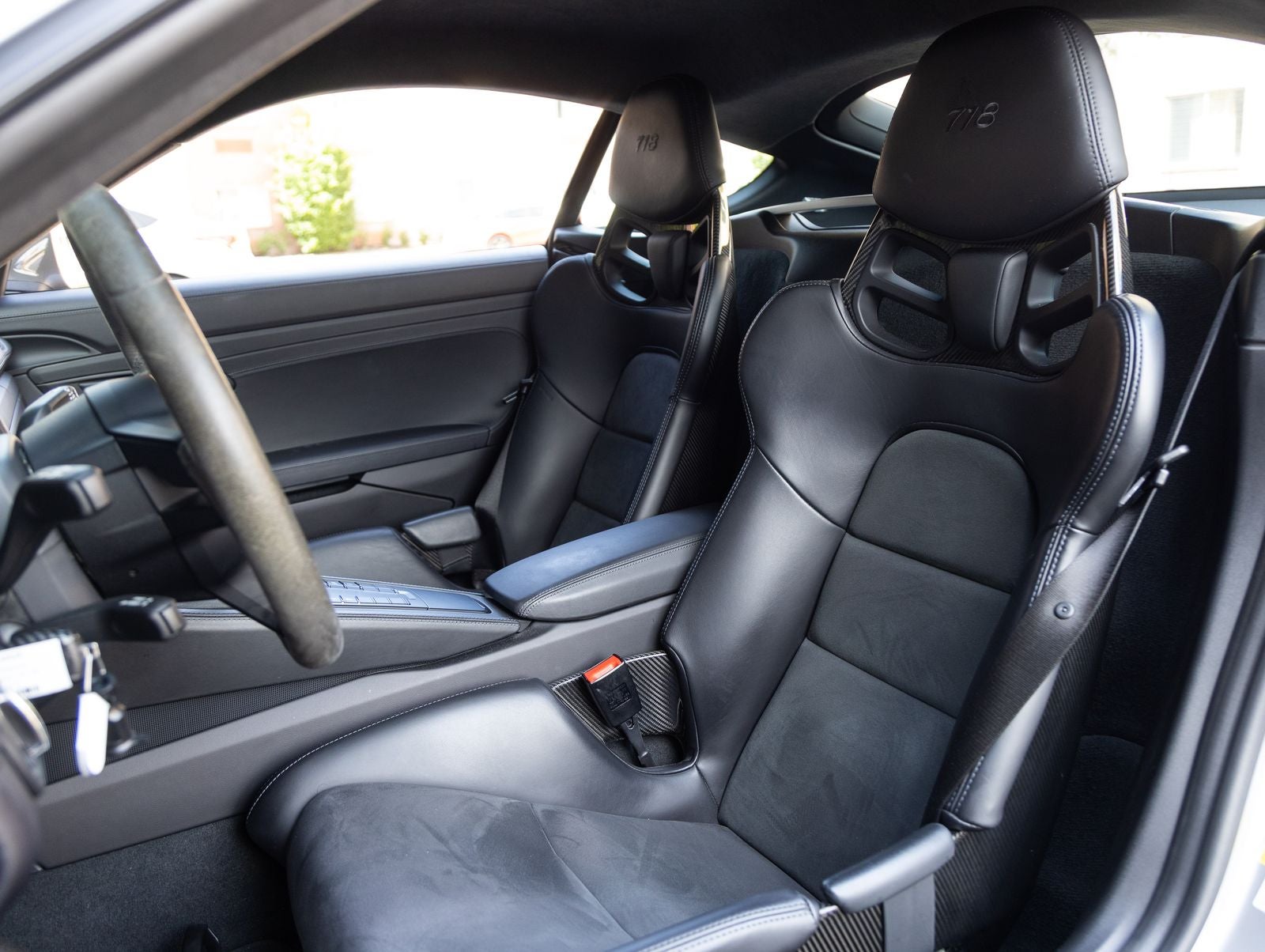 2022 Porsche 718 718 Cayman T