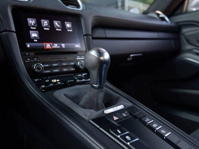 2022 Porsche 718 718 Cayman T
