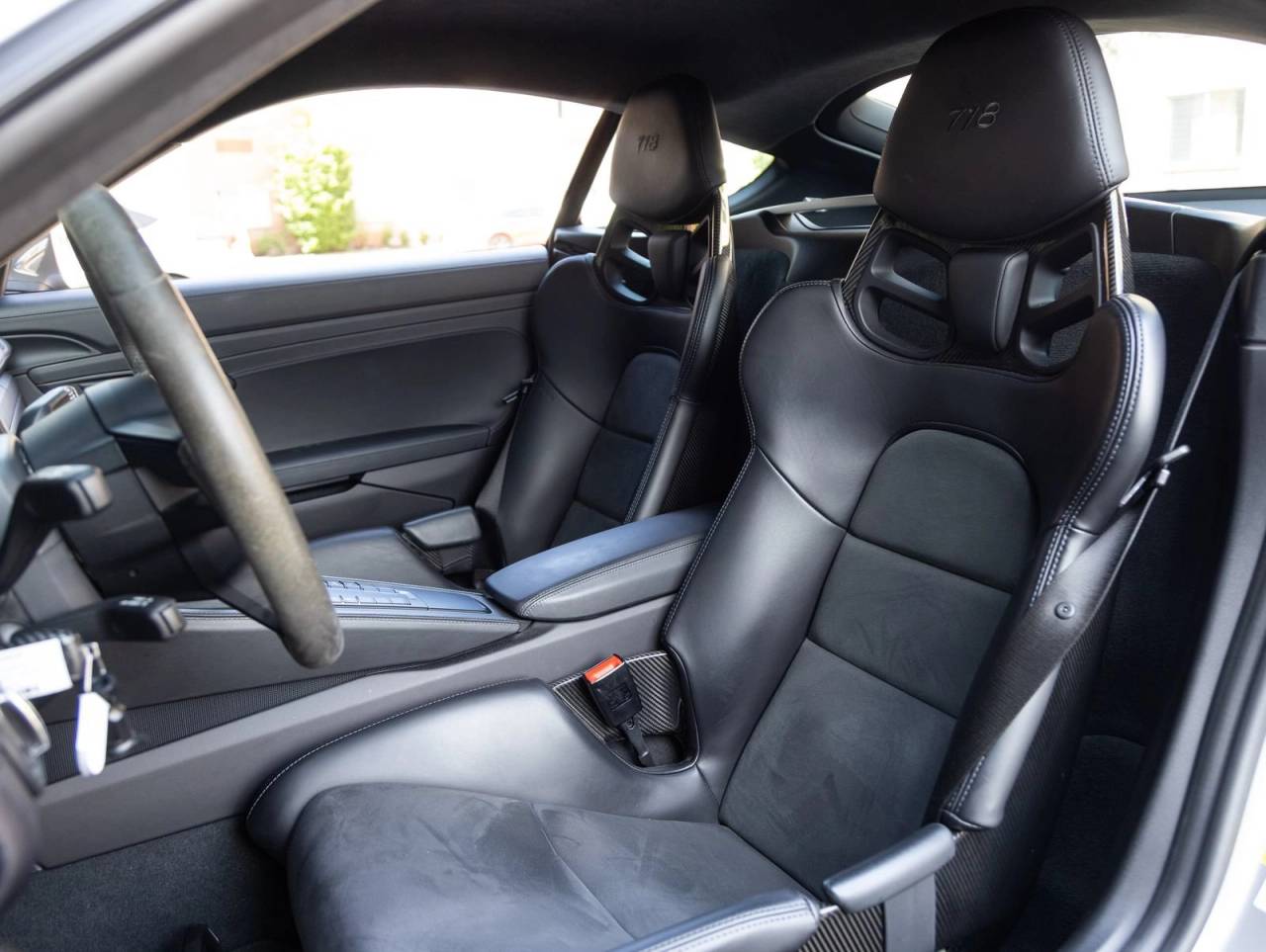 2022 Porsche 718 718 Cayman T