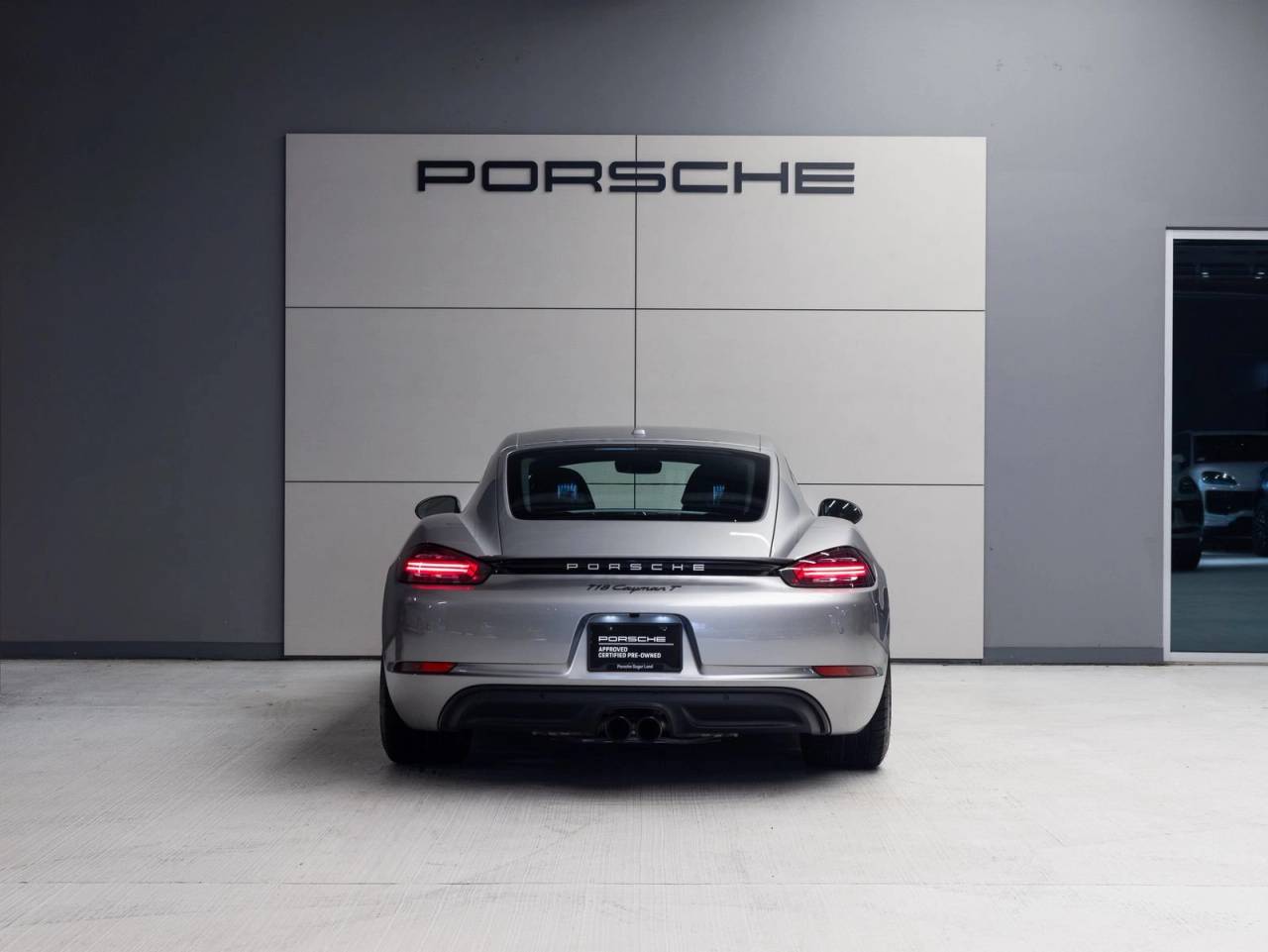 2022 Porsche 718 718 Cayman T