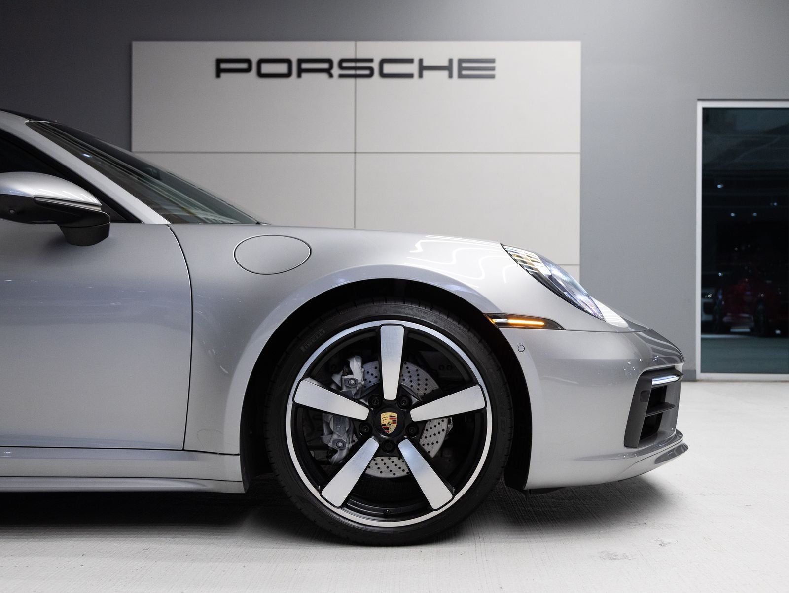 2022 Porsche 911 Carrera