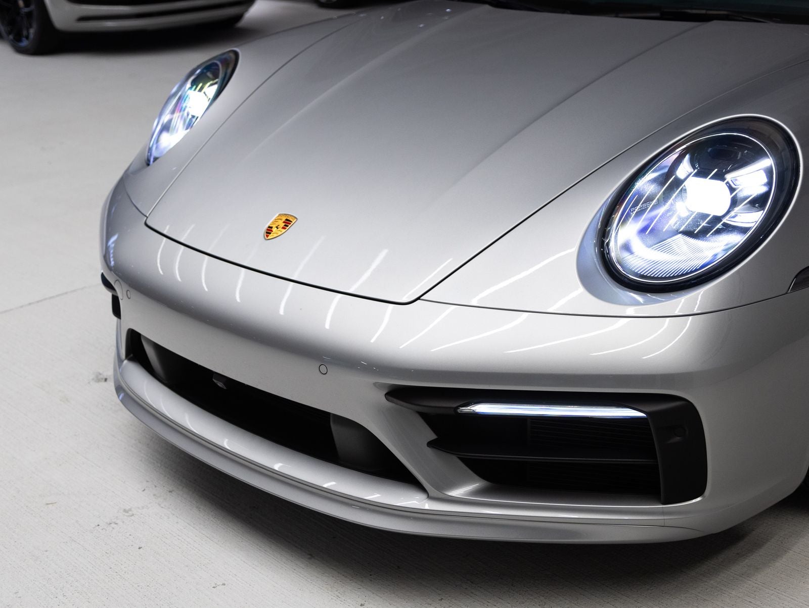 2022 Porsche 911 Carrera