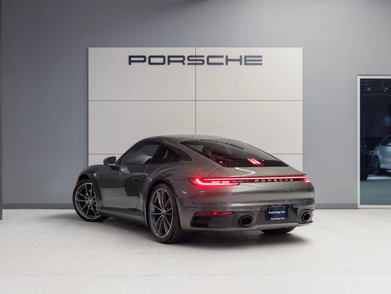 2024 Porsche 911 911 Carrera (MY24)