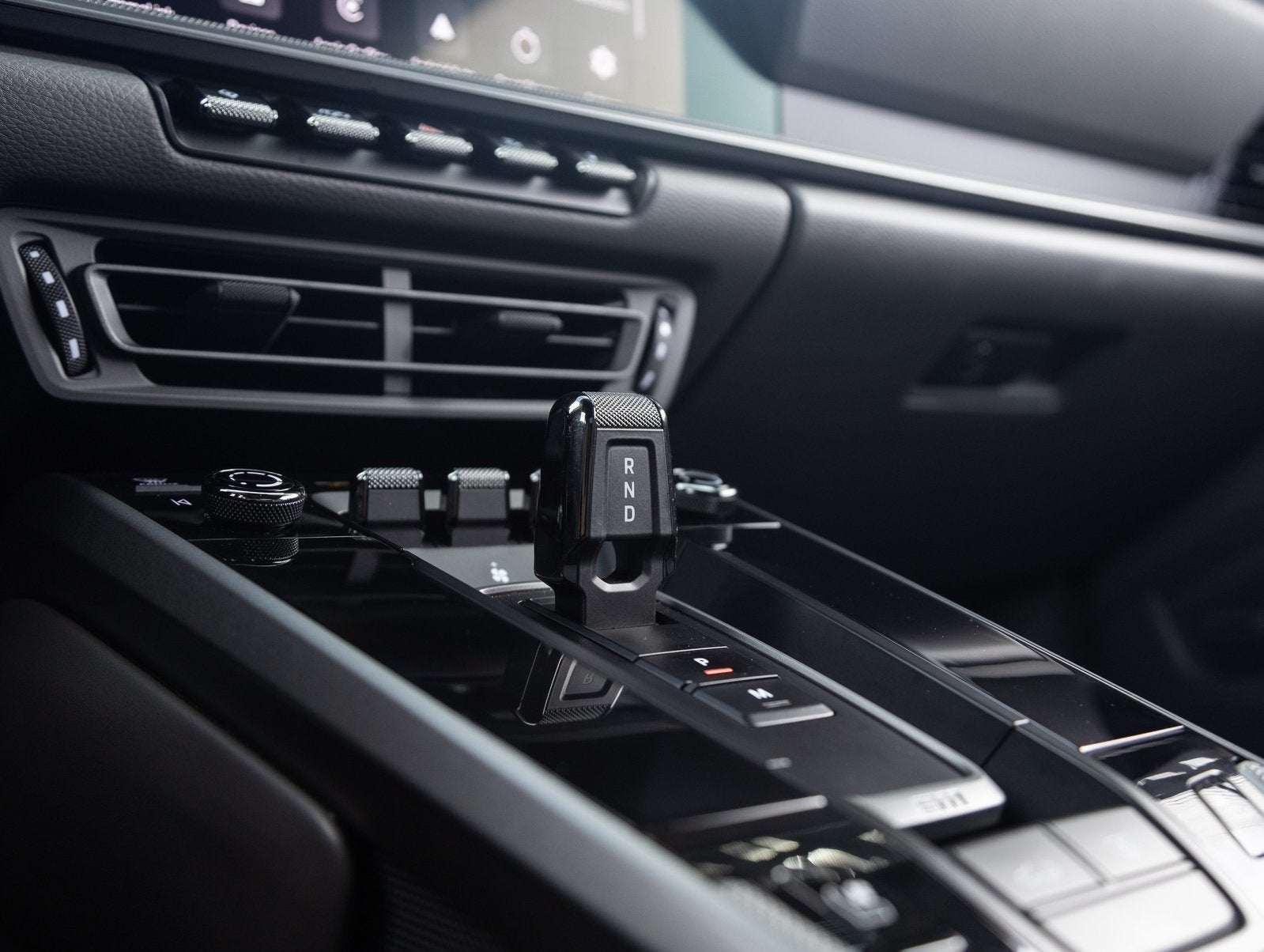 2024 Porsche 911 911 Carrera 4 (MY24)