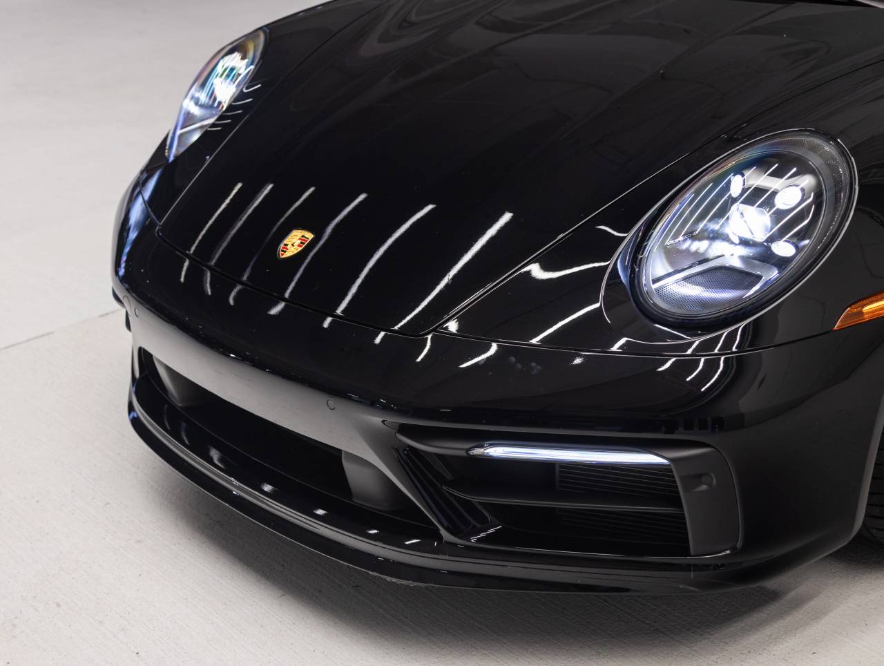 2024 Porsche 911 911 Carrera 4 (MY24)