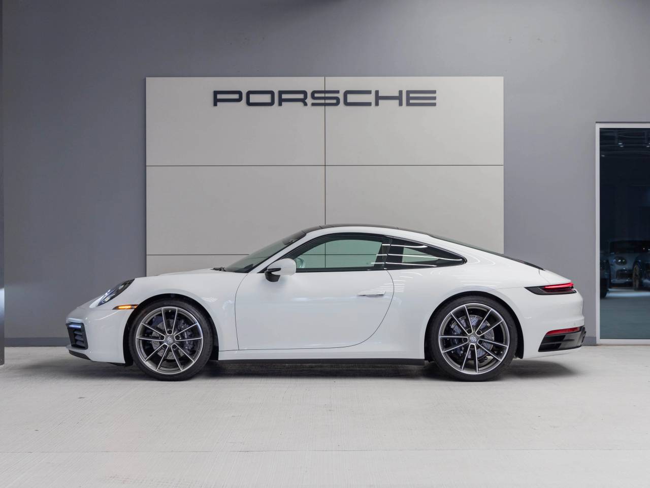 2024 Porsche 911 911 Carrera (MY24)