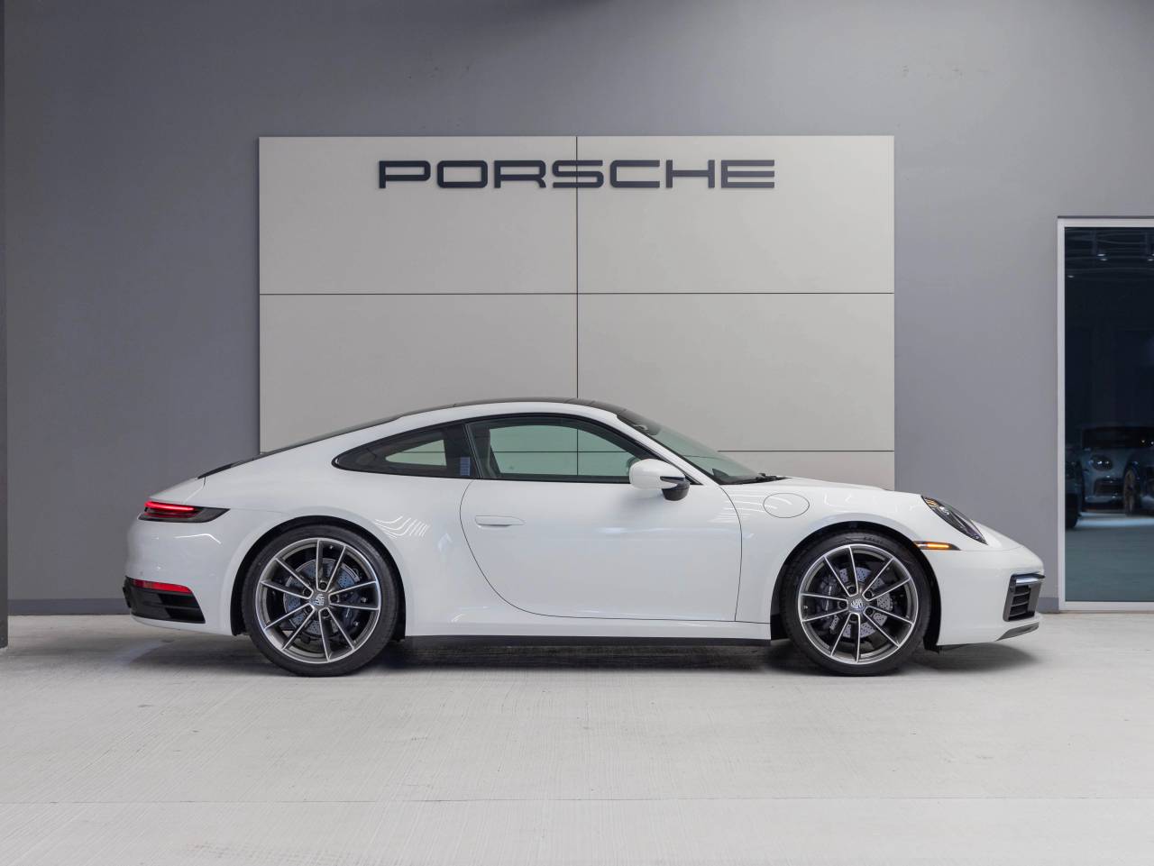 2024 Porsche 911 911 Carrera (MY24)