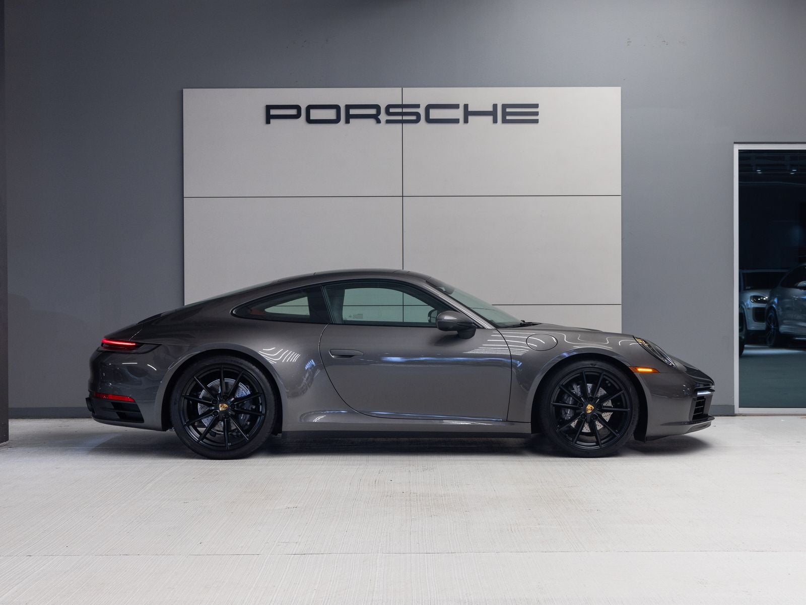 2024 Porsche 911 911 Carrera (MY24)