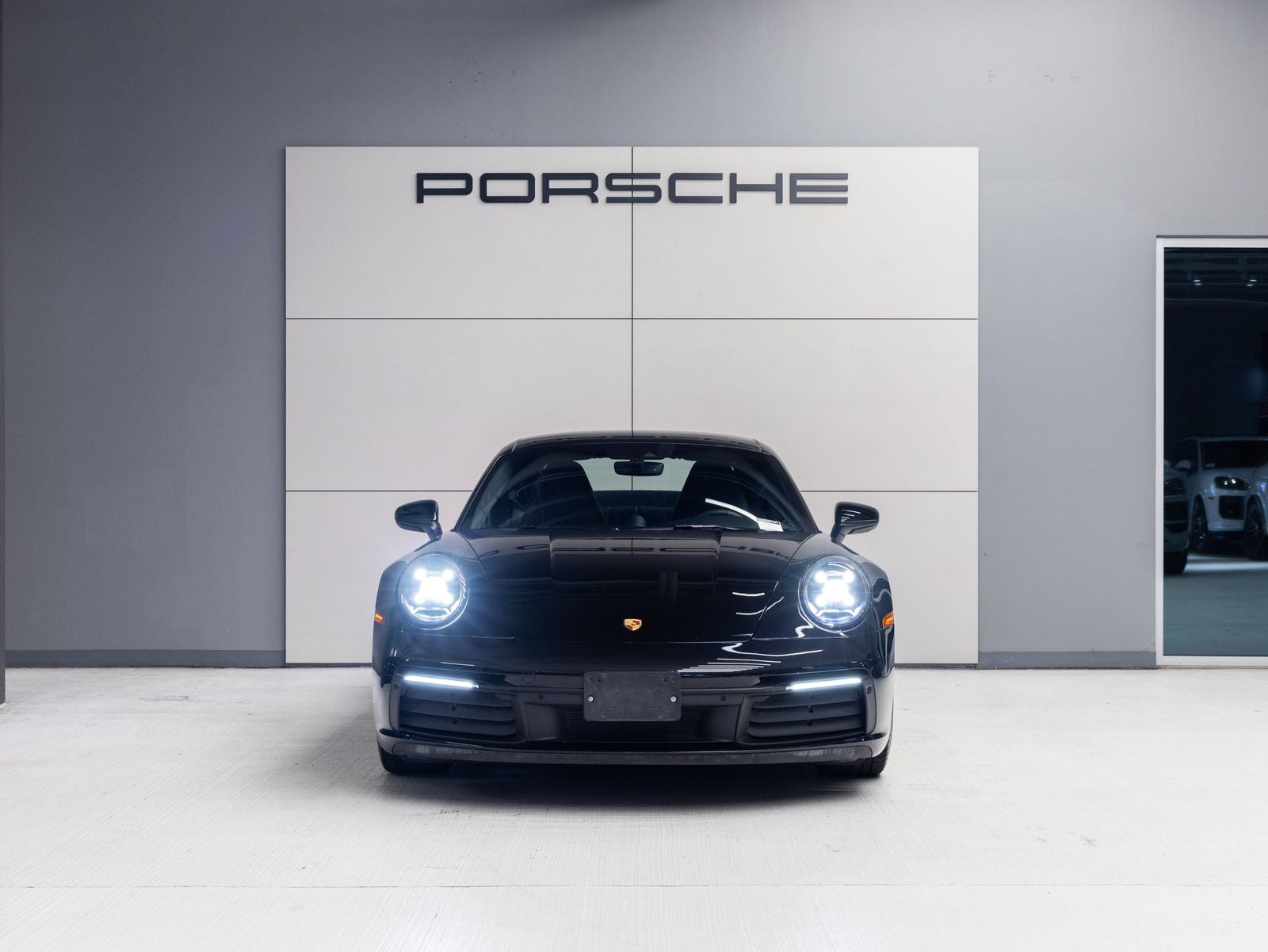 2020 Porsche 911 Carrera