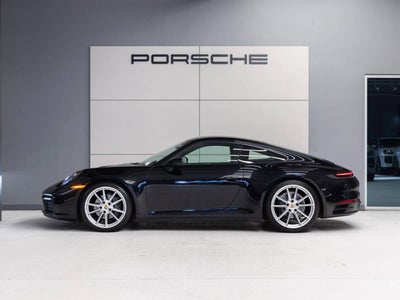 2020 Porsche 911 Carrera
