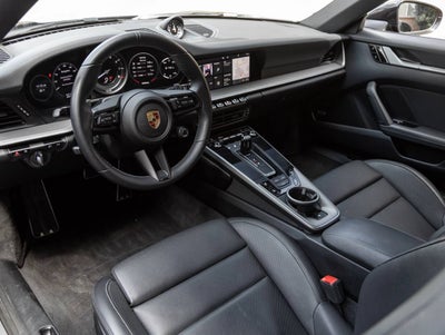 2020 Porsche 911 Carrera