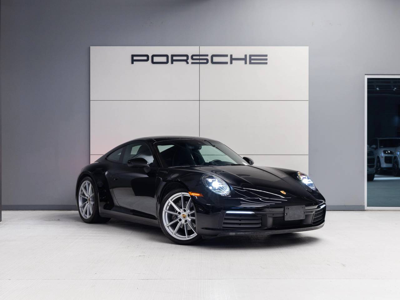 2020 Porsche 911 Carrera