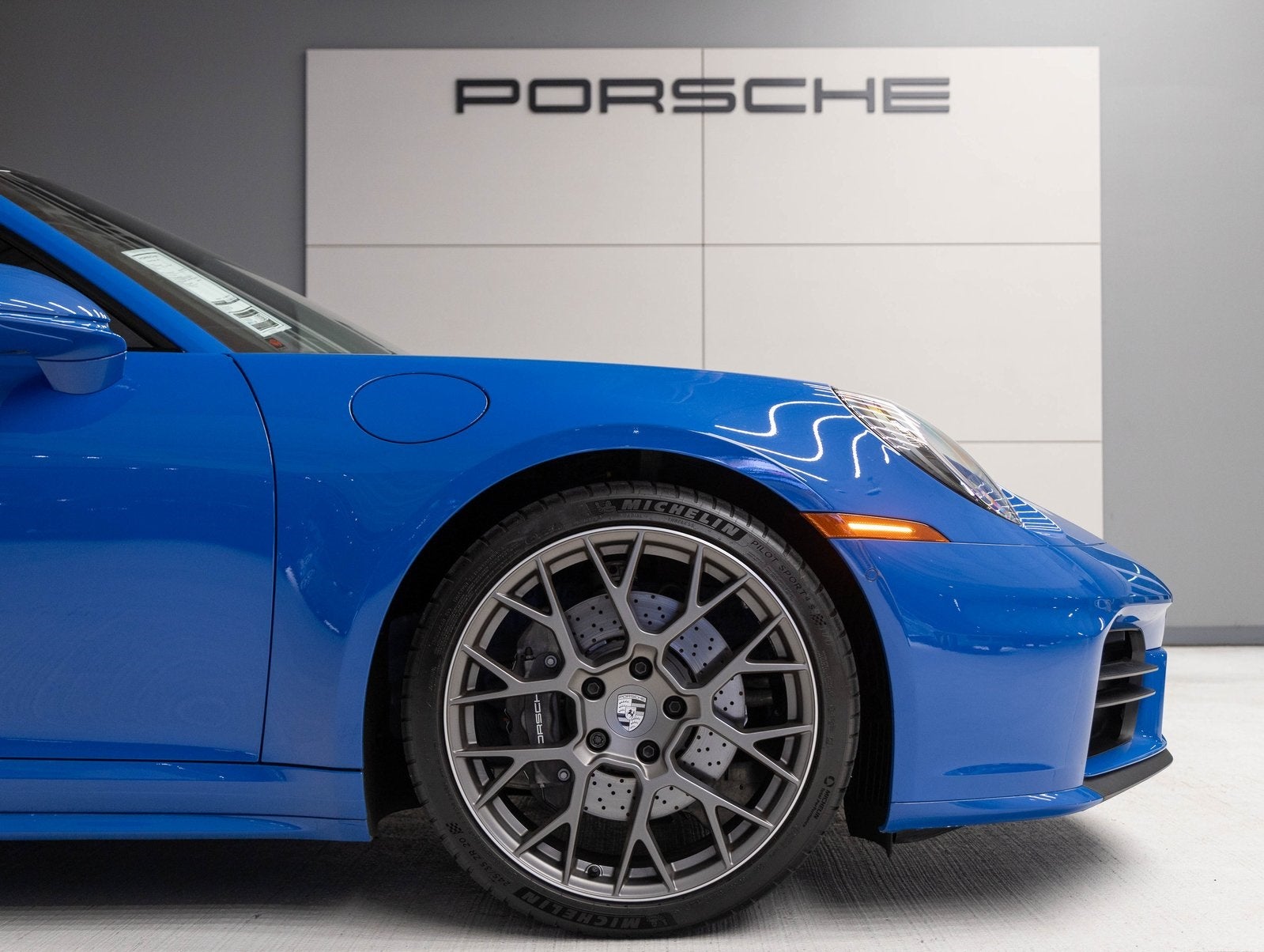 2025 Porsche 911 911 Carrera