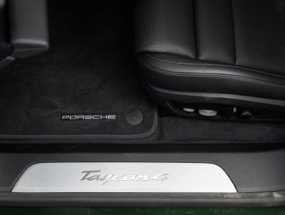 2026 Porsche Taycan Taycan 4