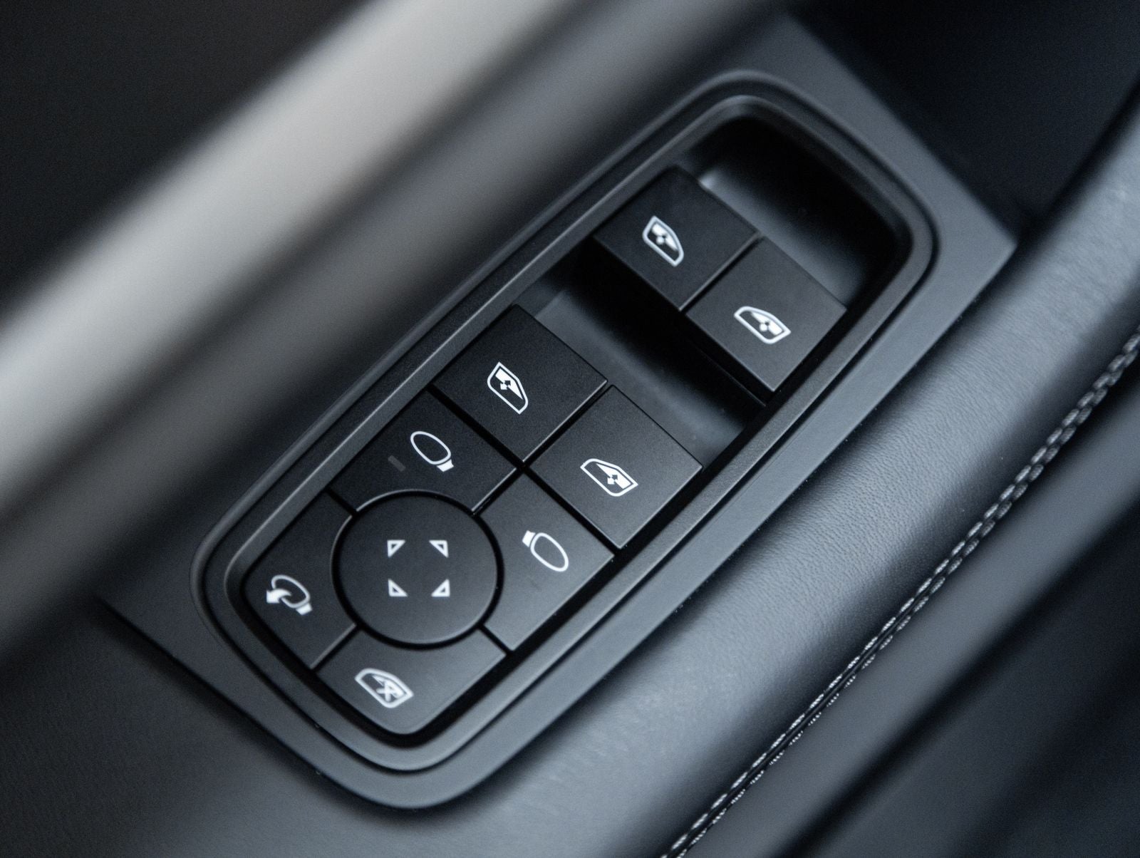 2026 Porsche Taycan RWD