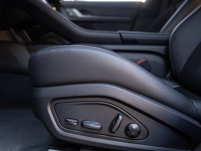 2026 Porsche Taycan RWD