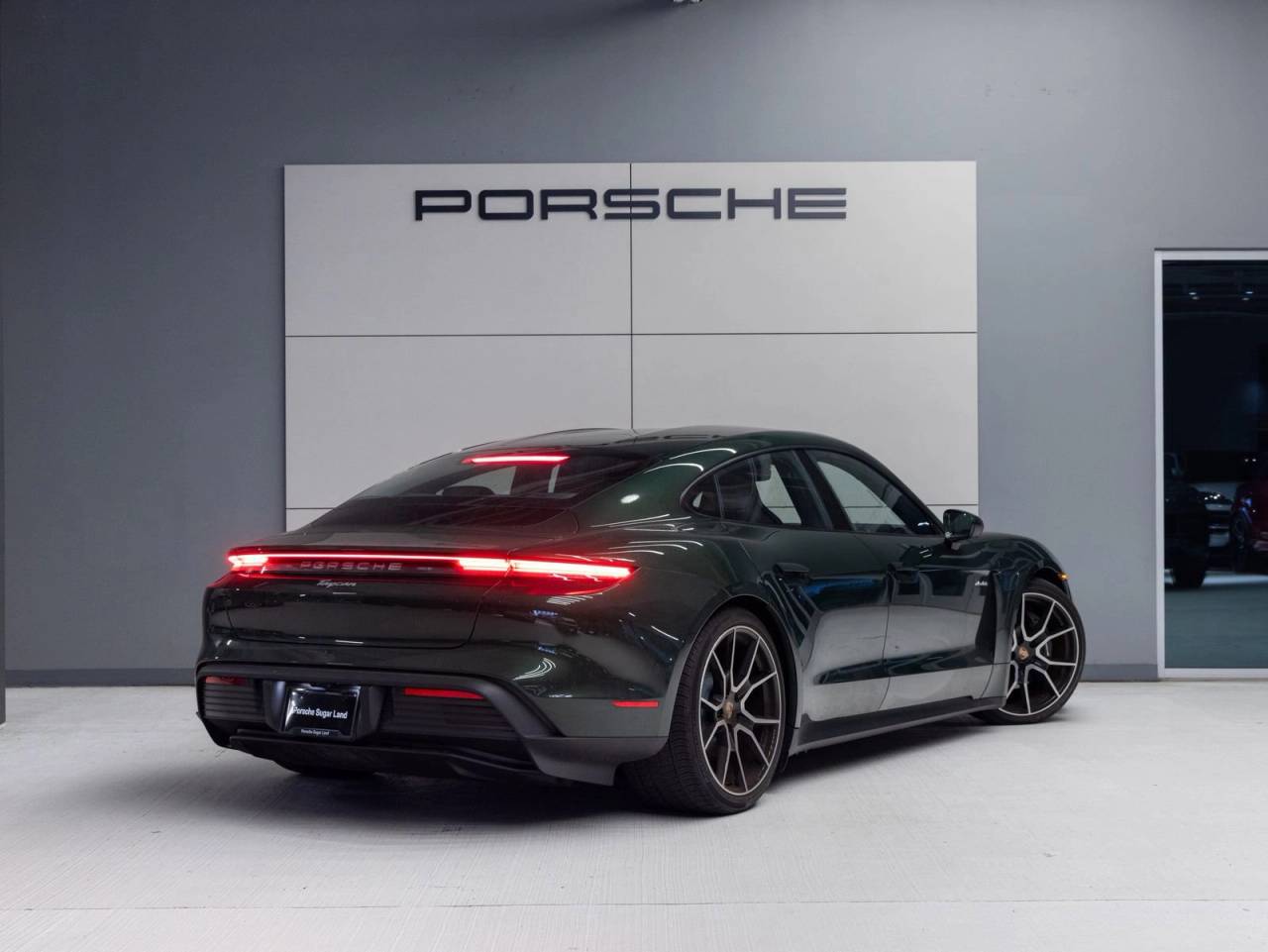2026 Porsche Taycan Taycan