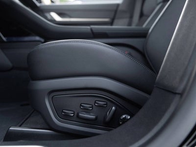 2026 Porsche Taycan Taycan