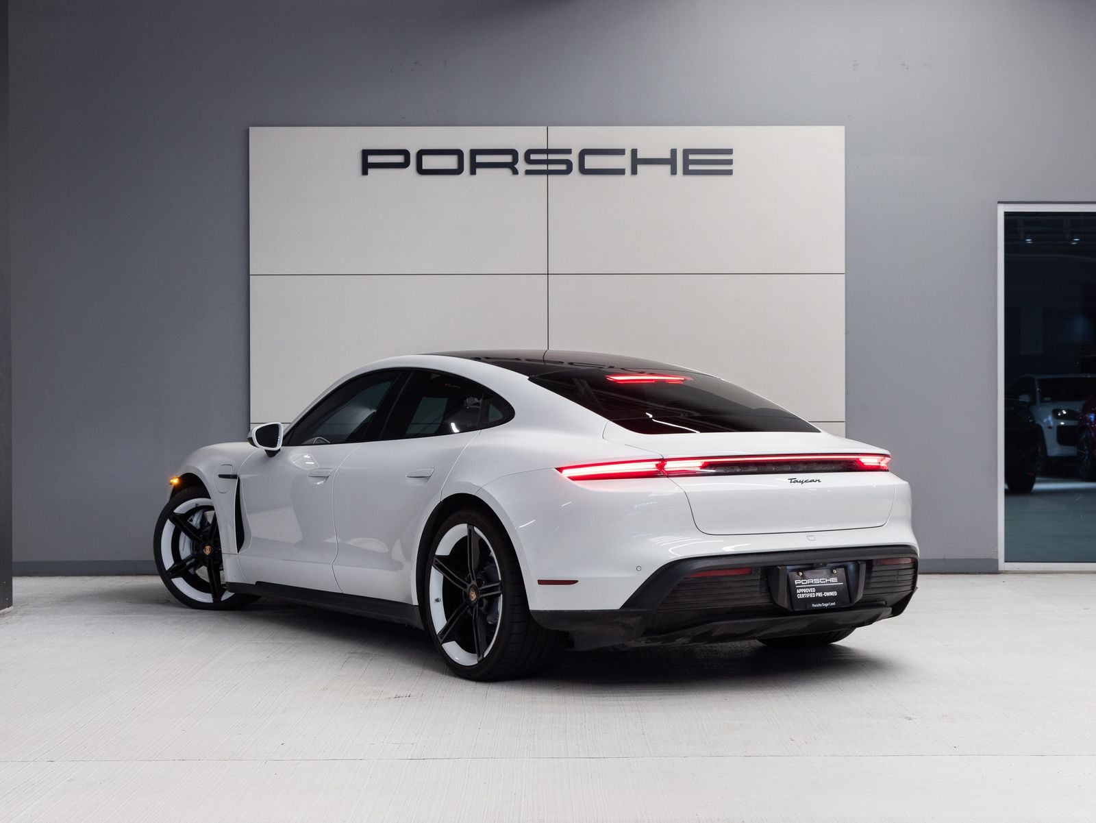 2021 Porsche Taycan RWD
