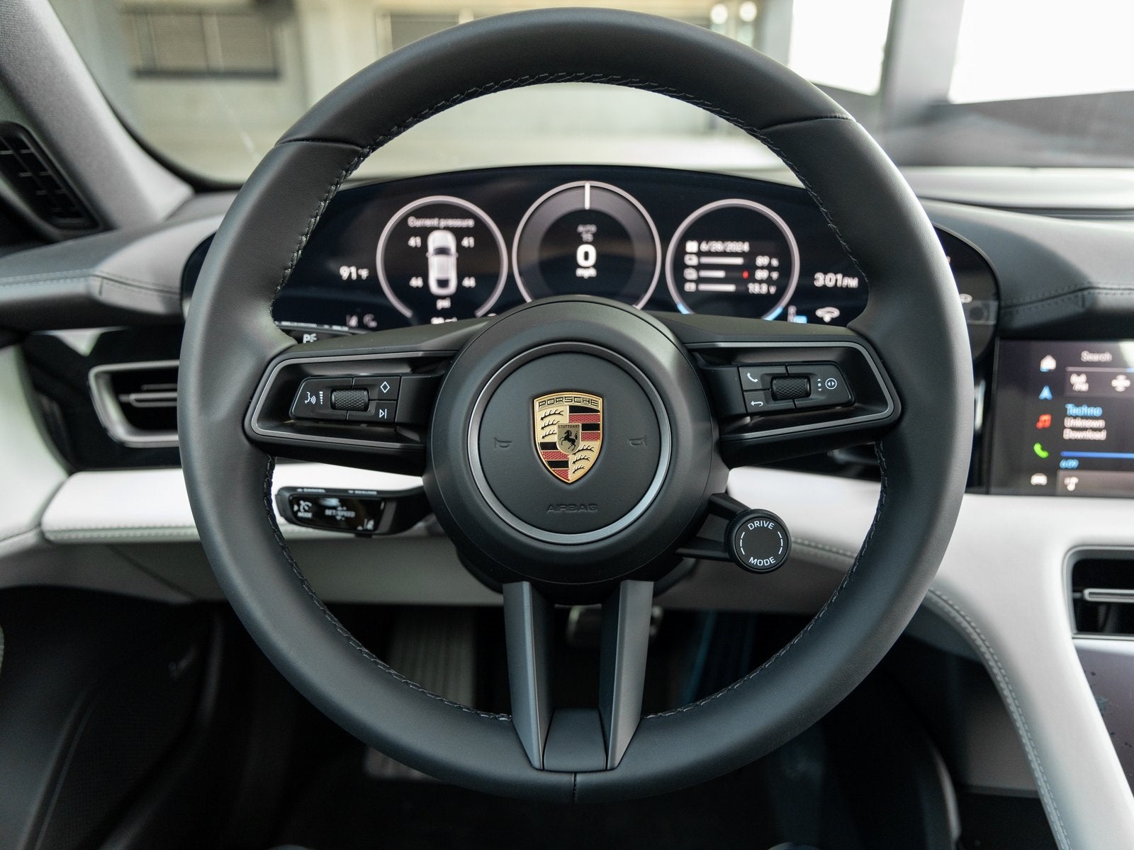 2025 Porsche Taycan Taycan