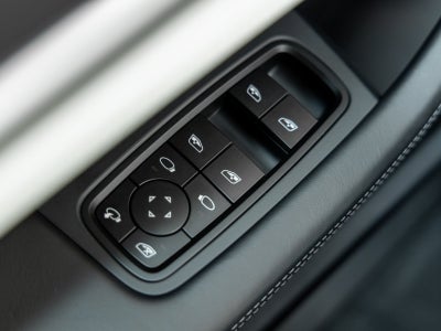 2025 Porsche Taycan Taycan