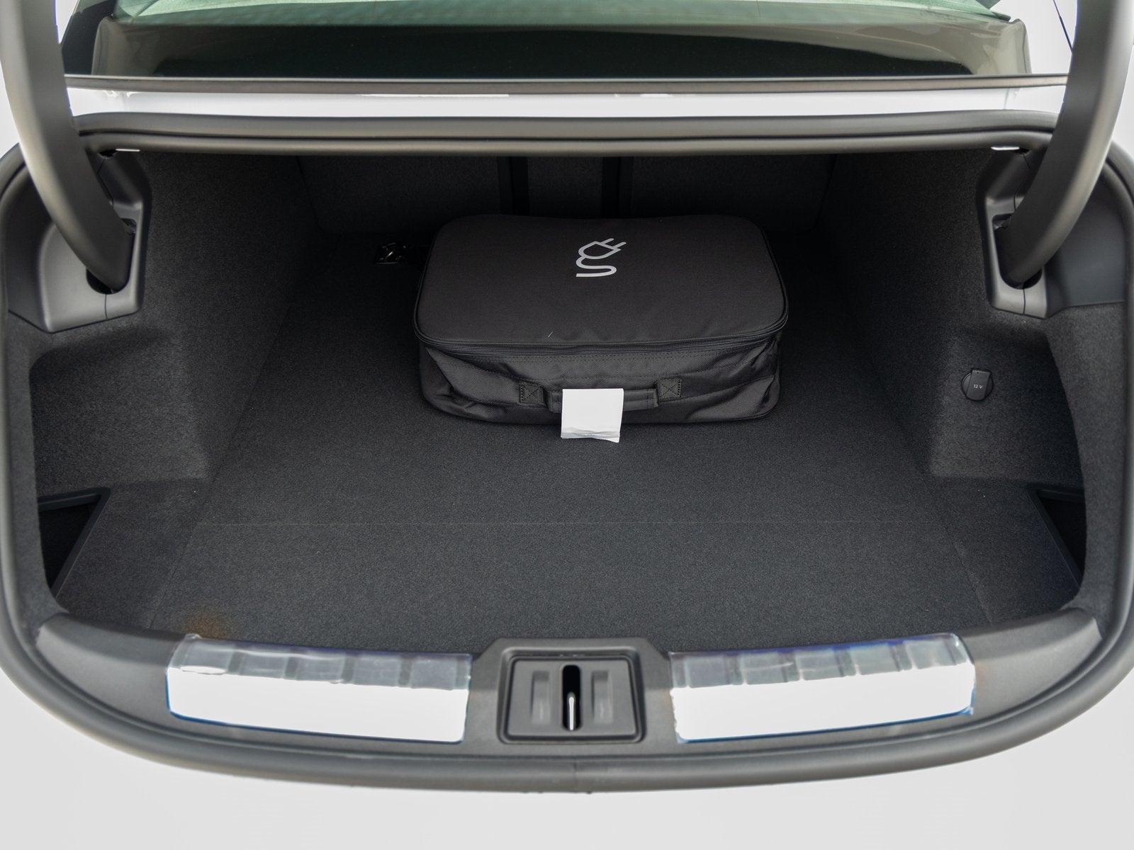 2025 Porsche Taycan Taycan