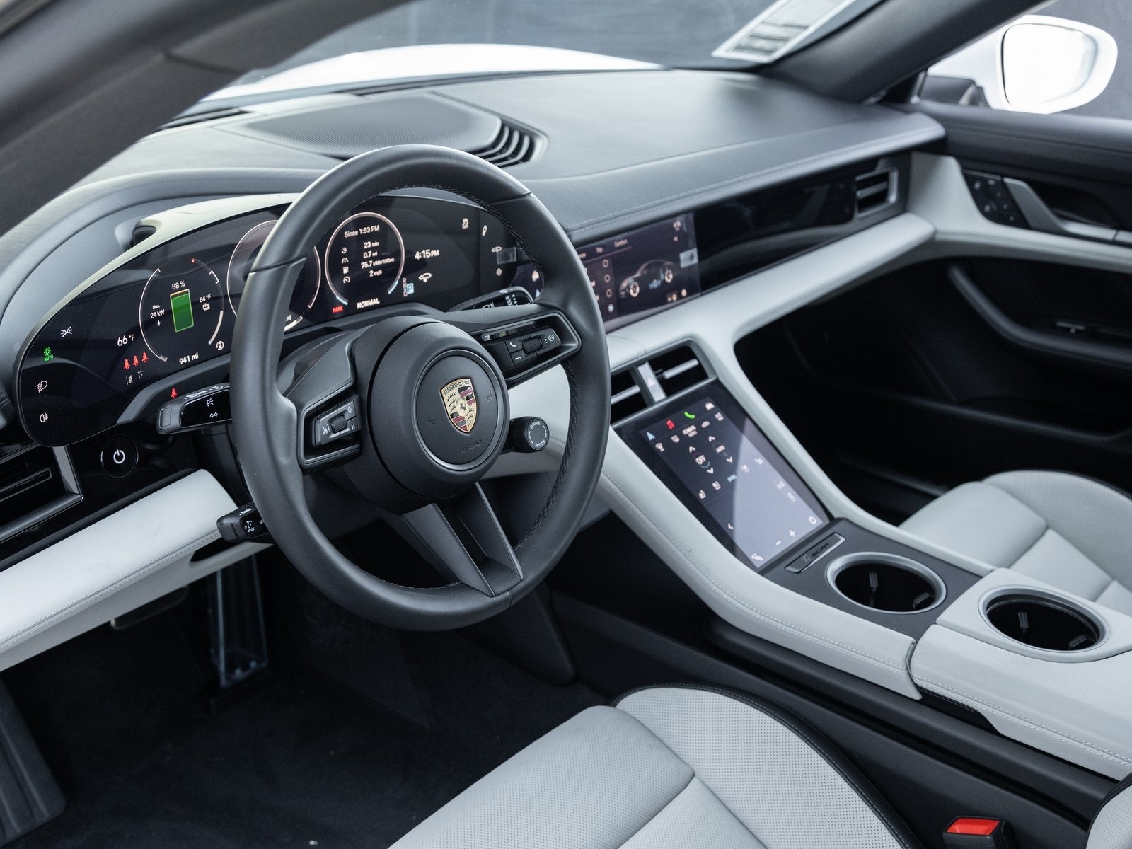 2025 Porsche Taycan Taycan