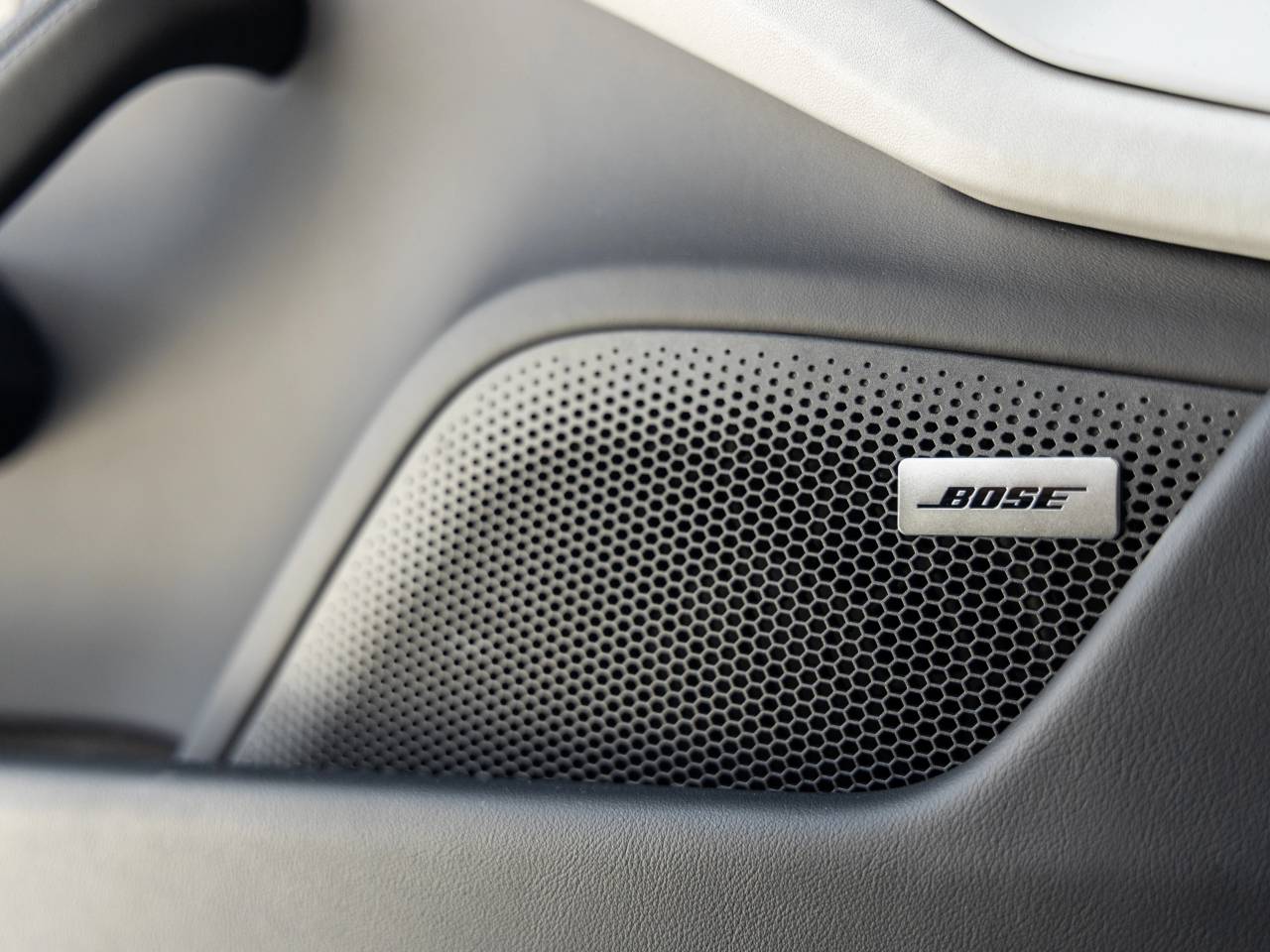 2025 Porsche Taycan Taycan