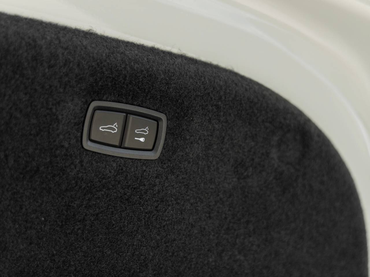 2025 Porsche Taycan Taycan