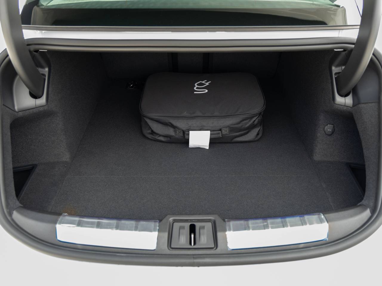 2025 Porsche Taycan Taycan