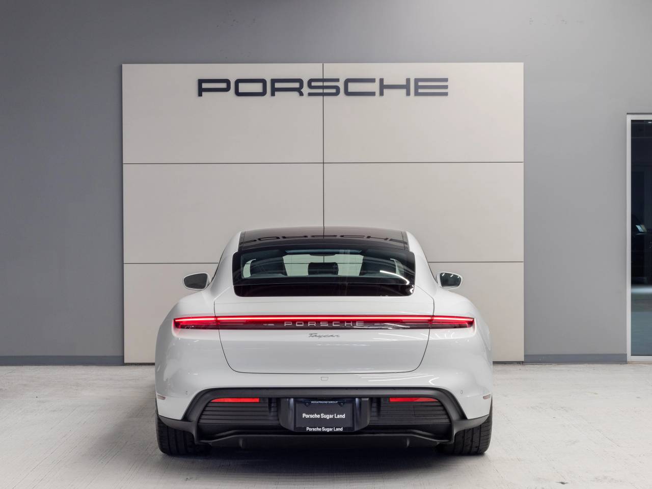 2025 Porsche Taycan Taycan