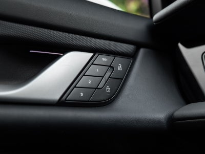 2025 Porsche Taycan RWD